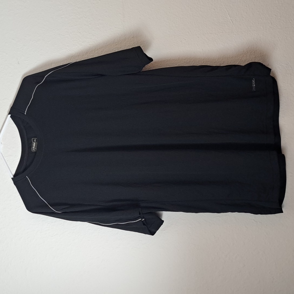 Alpine Design Short Sleeve Tee in Black Mens XL